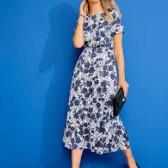 Talbots Satin Midi Dress in Blushing Roses Puff Sleeves Size 14 NWT - Picture 1 of 7